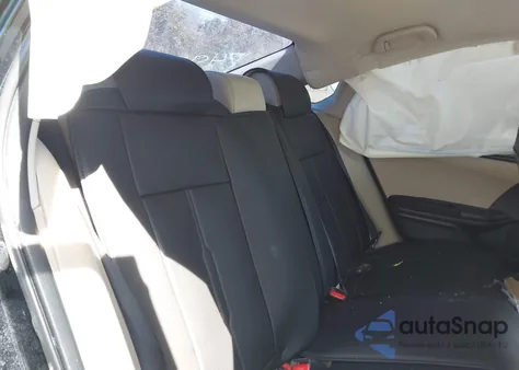 2016 Honda Civic Lx z USA, uszkodzony, nr VIN 19XFC2F5XGE237497